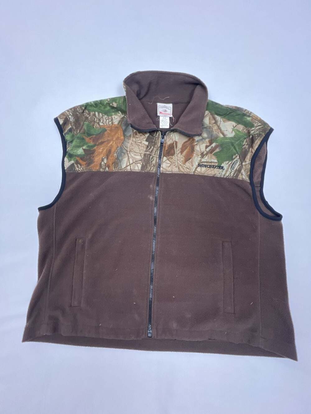 Winchester Realtree Hardwoods Camo Fleece Zip-Up Vest